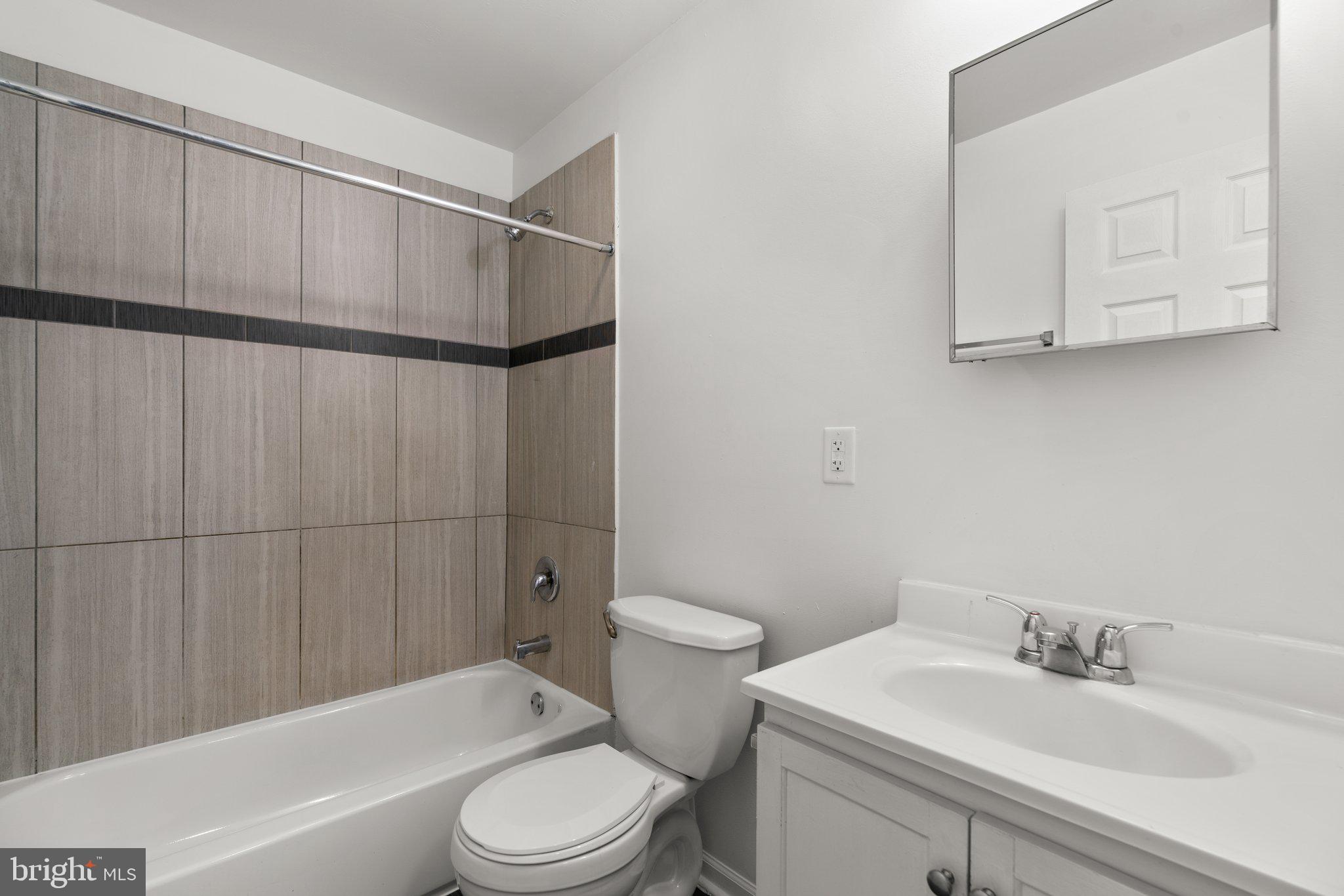 GWYNN OAK - Residential Lease
