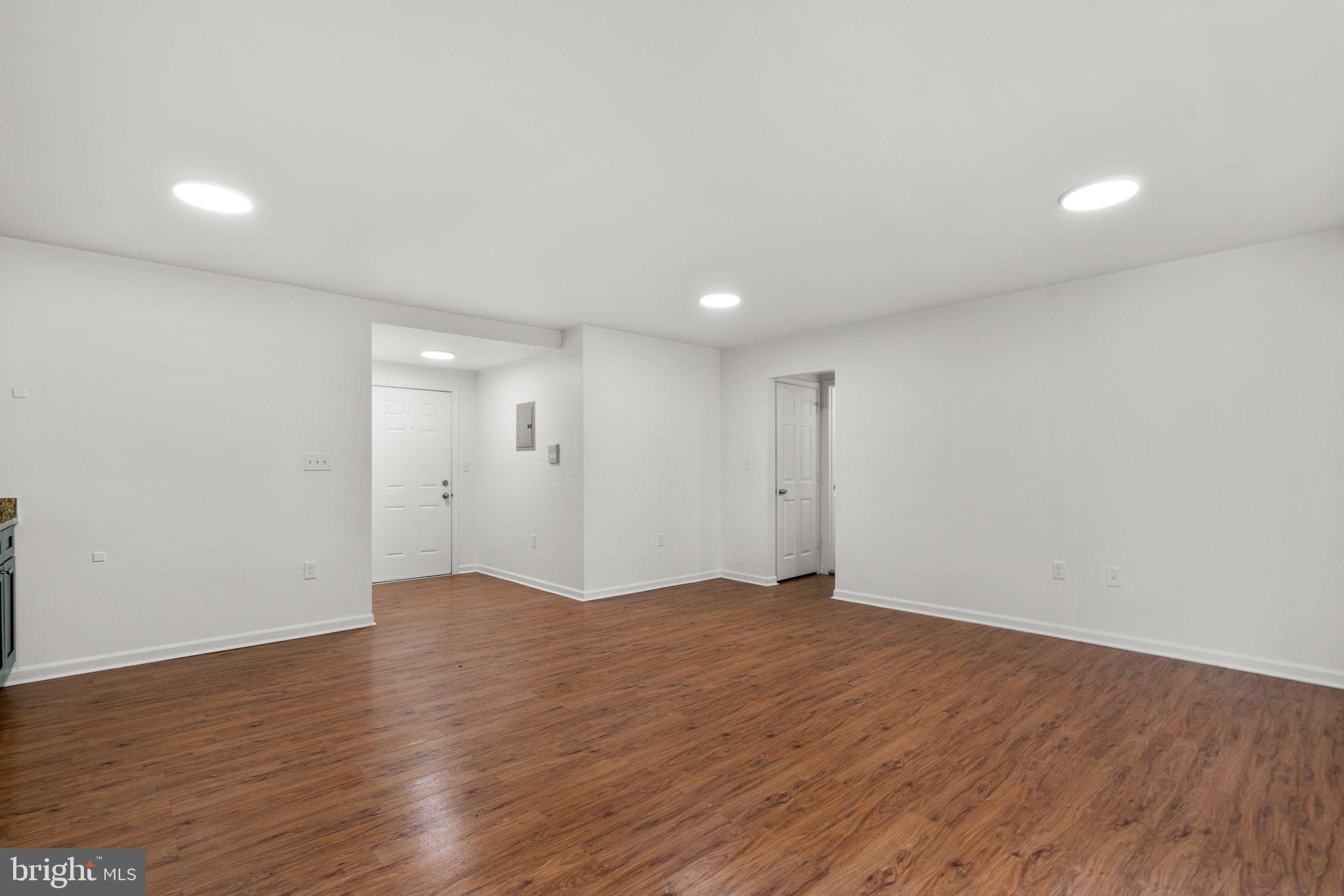 GWYNN OAK - Residential Lease
