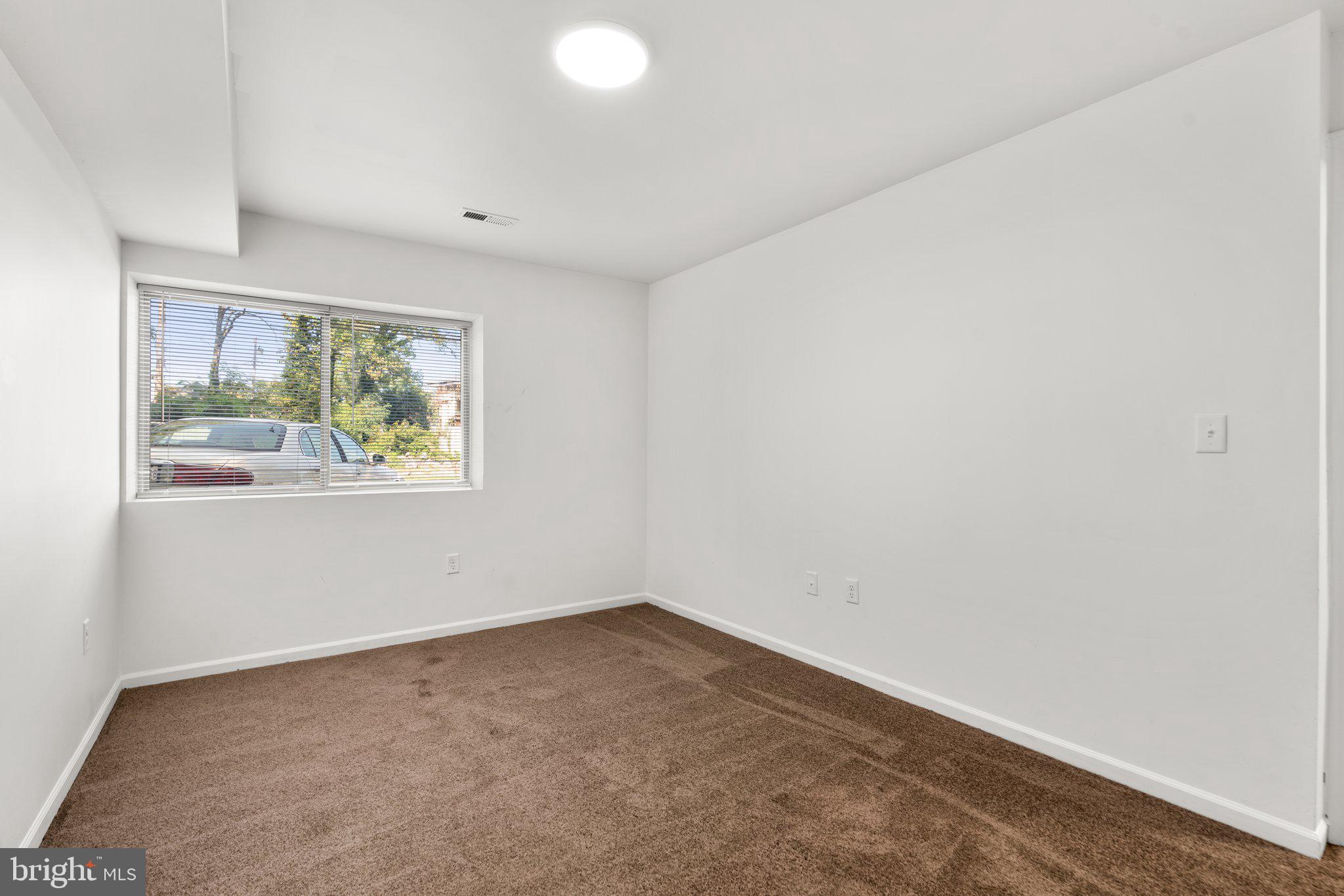 GWYNN OAK - Residential Lease