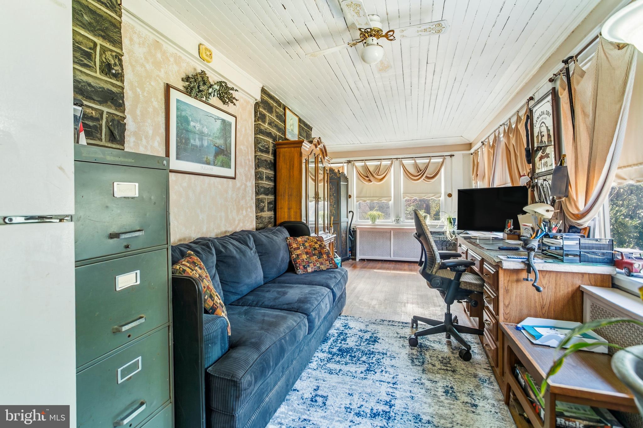 DREXEL PLAZA - Residential