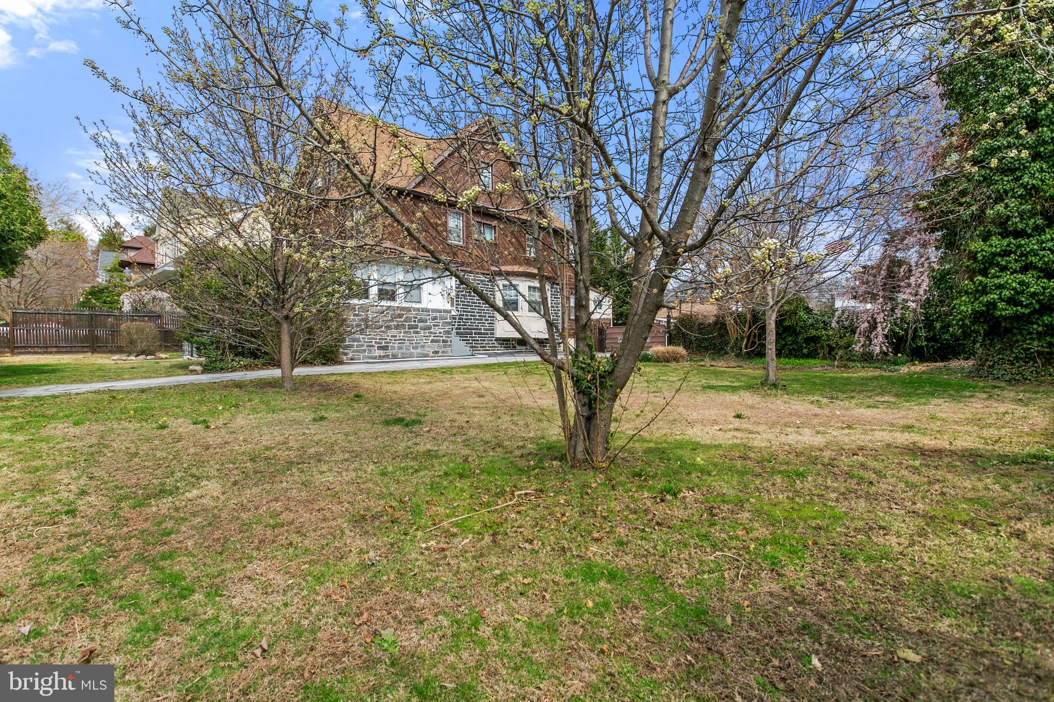 DREXEL PLAZA - Residential