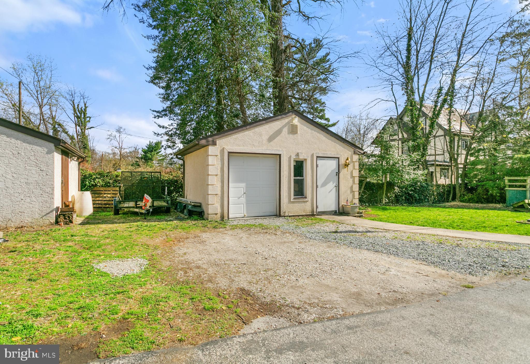 DREXEL PLAZA - Residential