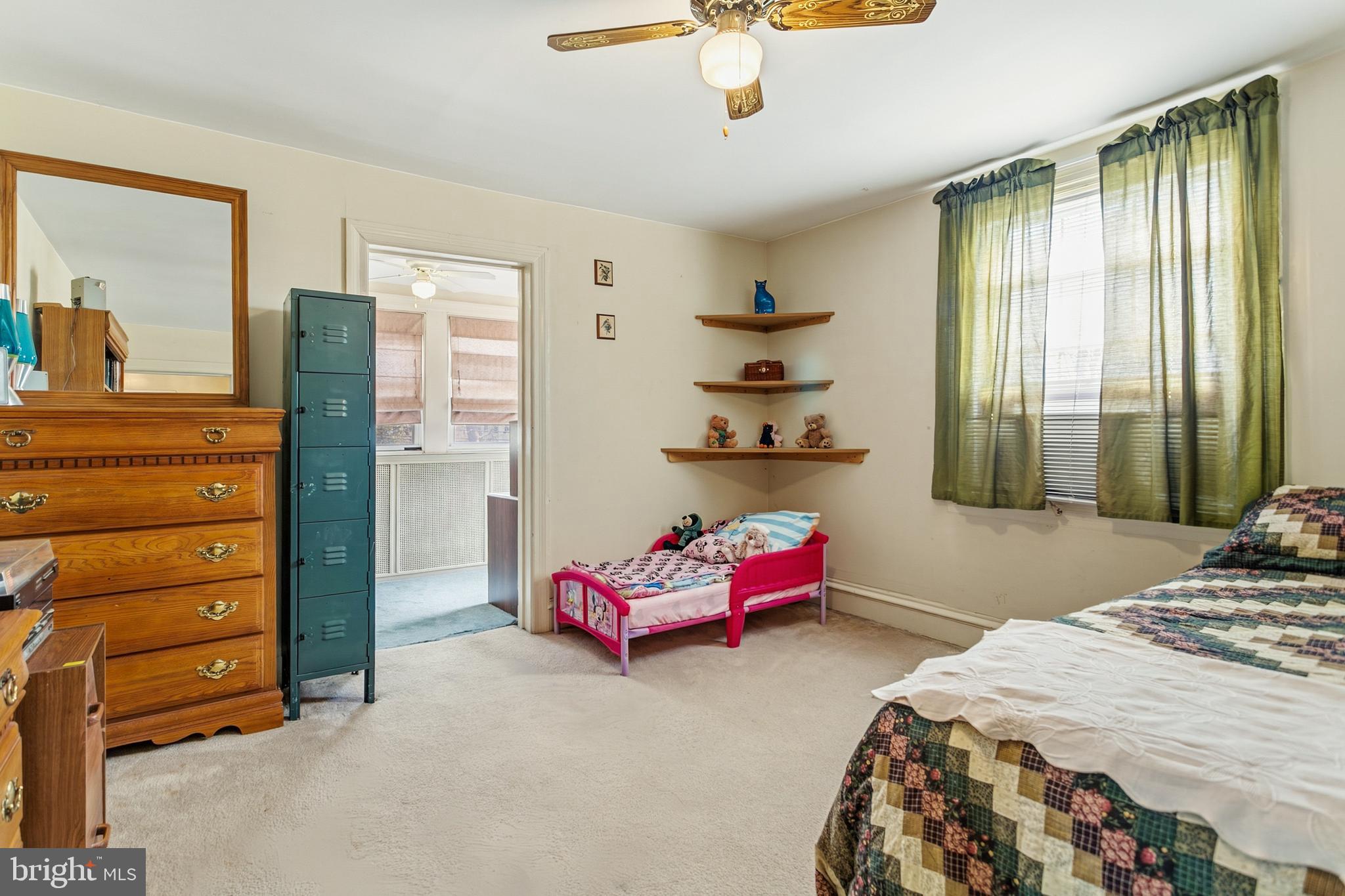 DREXEL PLAZA - Residential