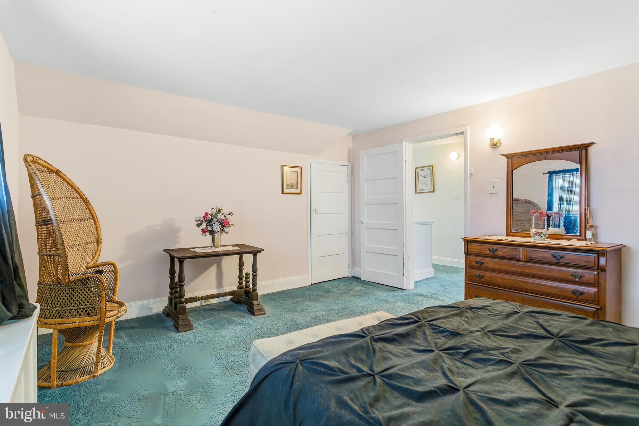 DREXEL PLAZA - Residential