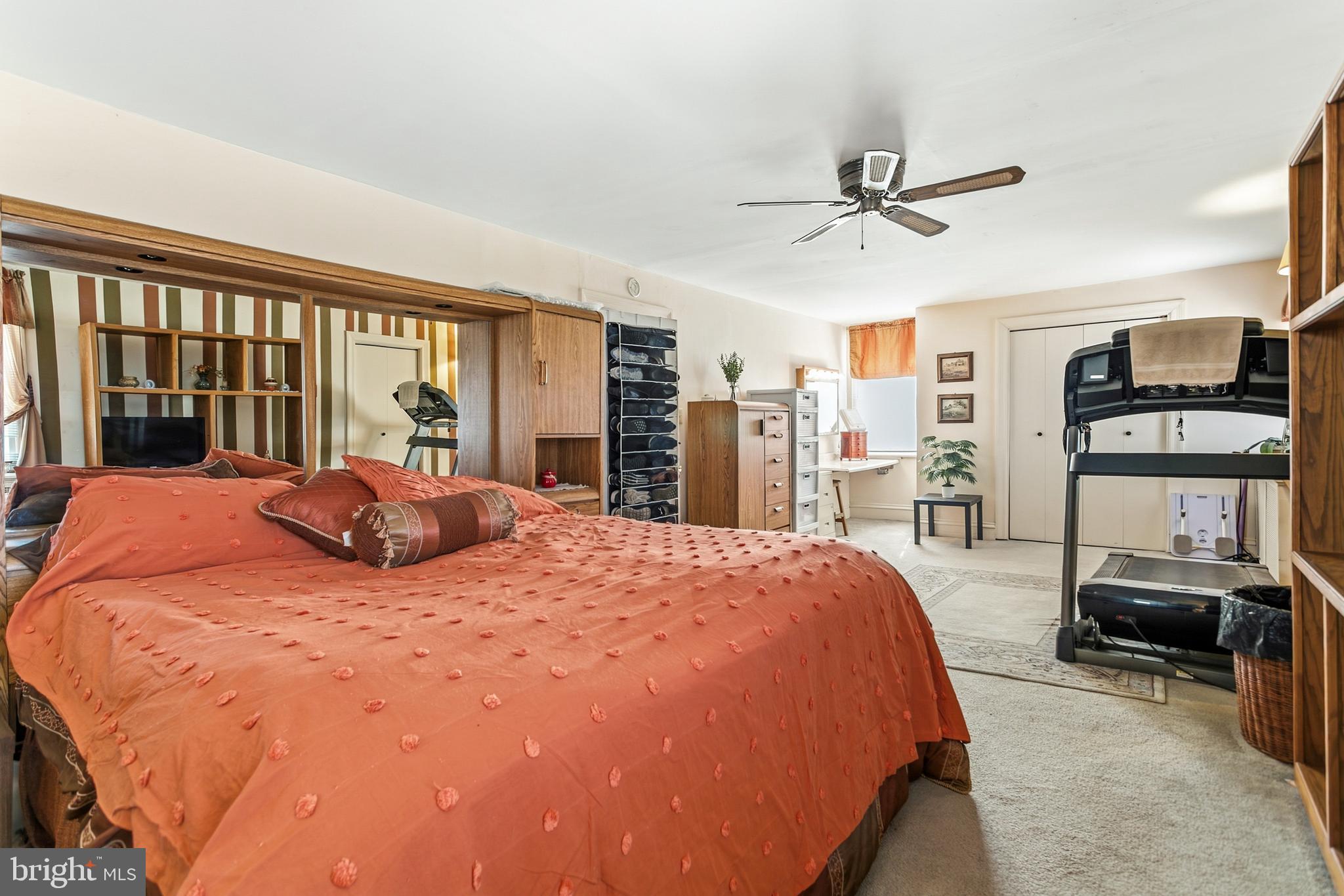 DREXEL PLAZA - Residential