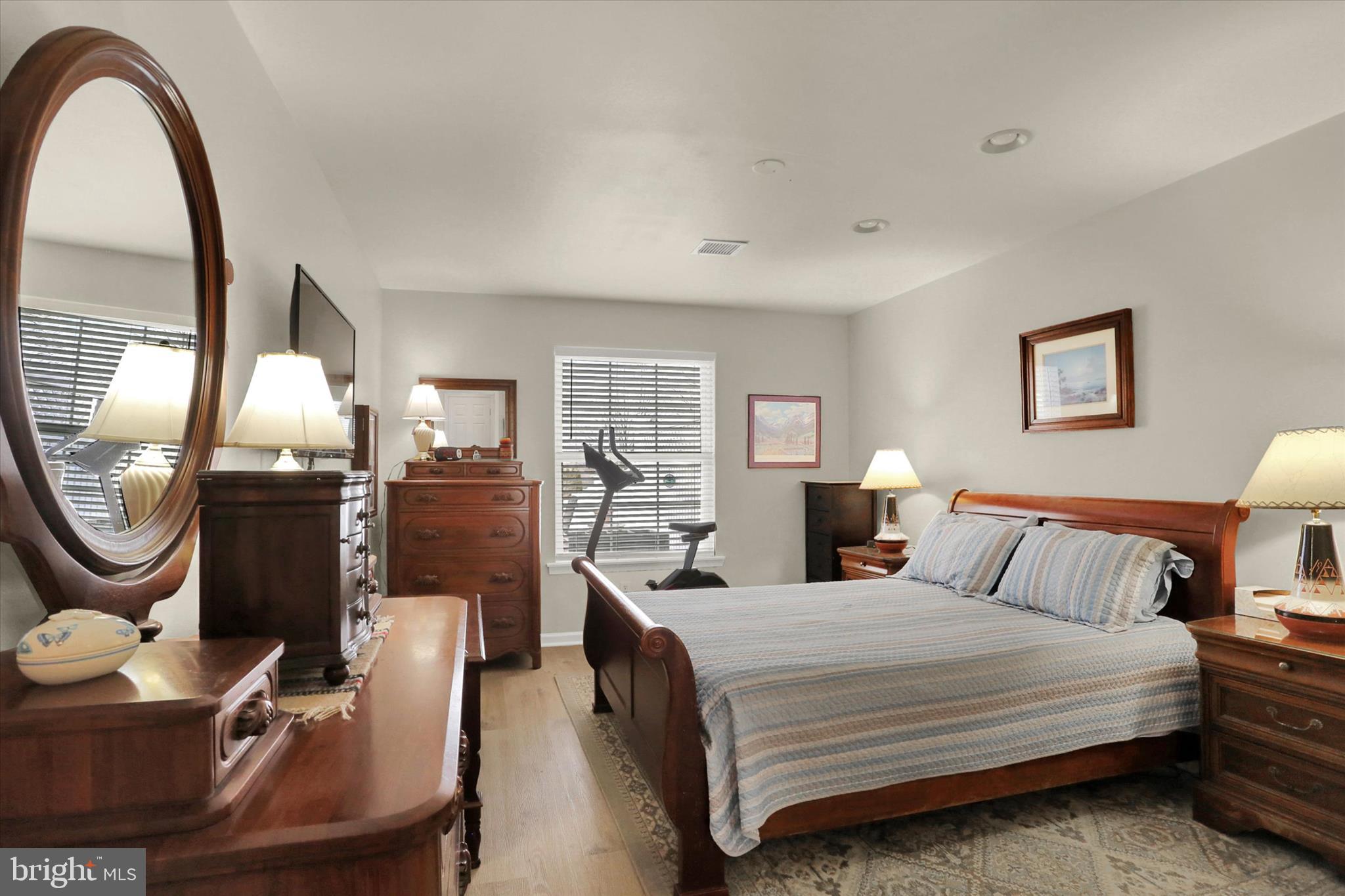 EVERGREEN - Residential