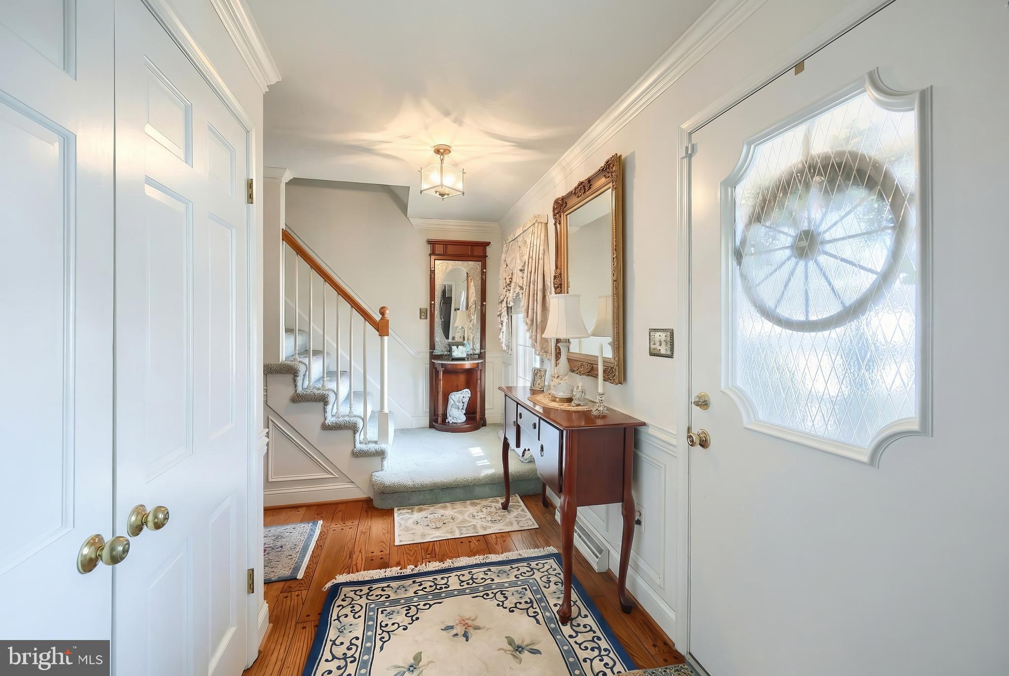 SHERWOOD FOREST - Residential