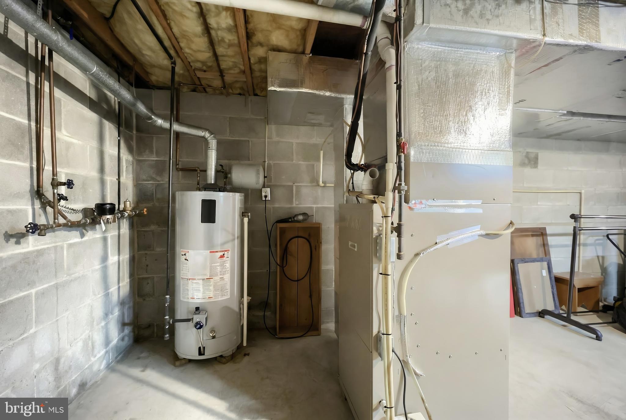 SHERWOOD FOREST - Residential