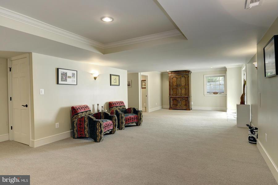 BRADLEY HILLS GROVE - Residential