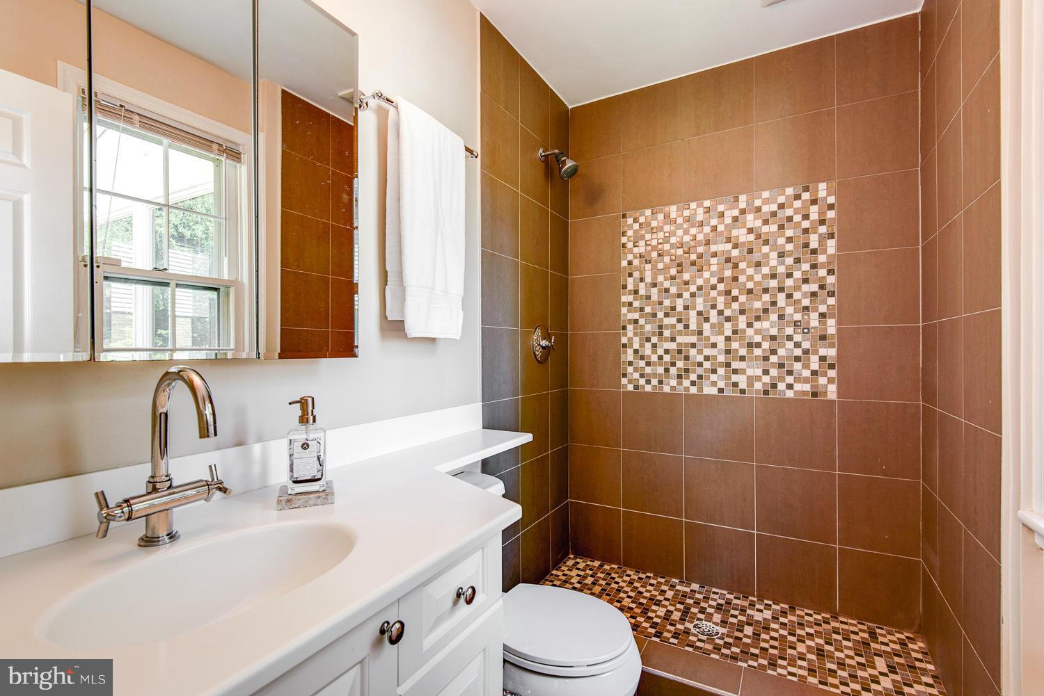 SUMNER - Residential