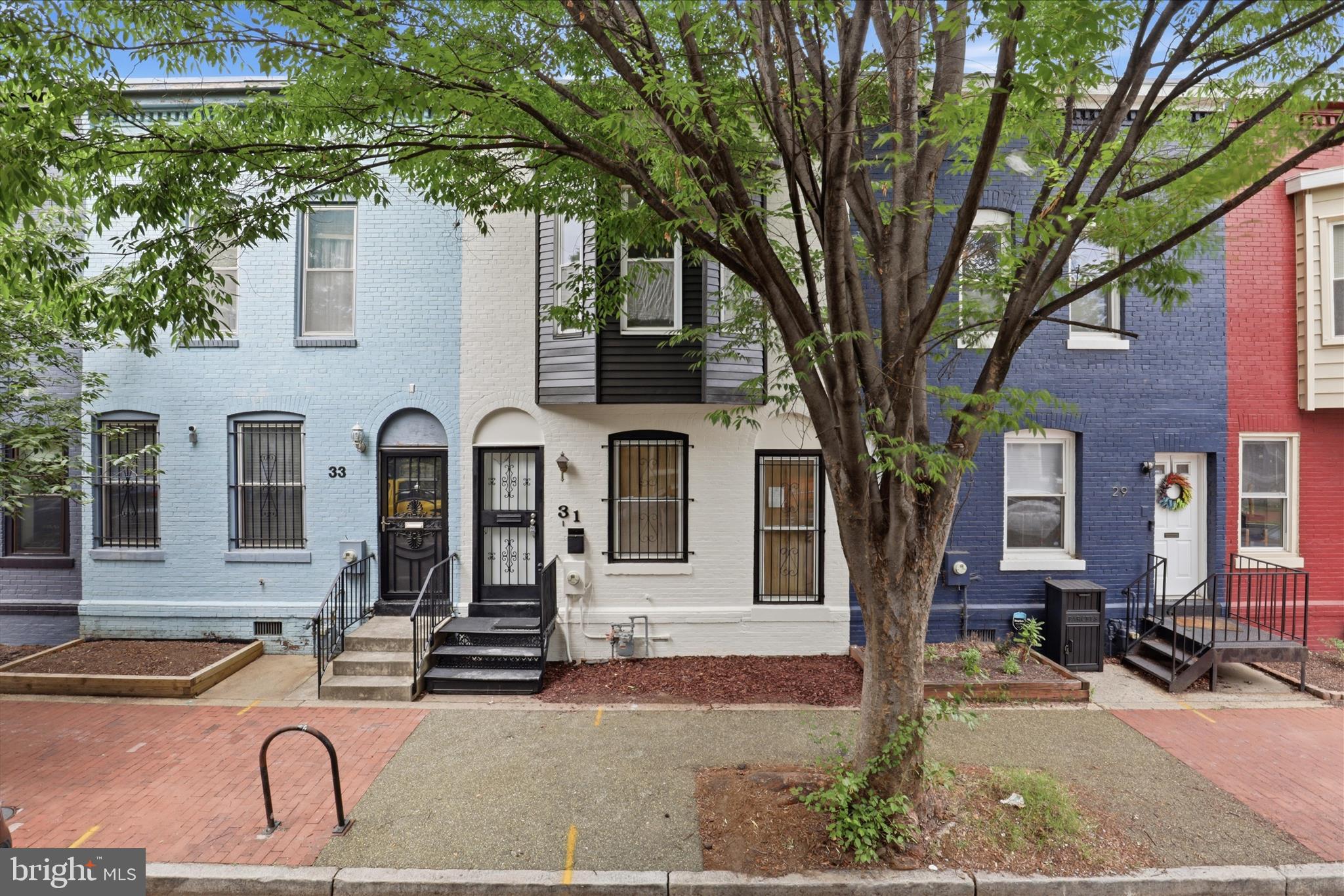 31 BATES STREET NW