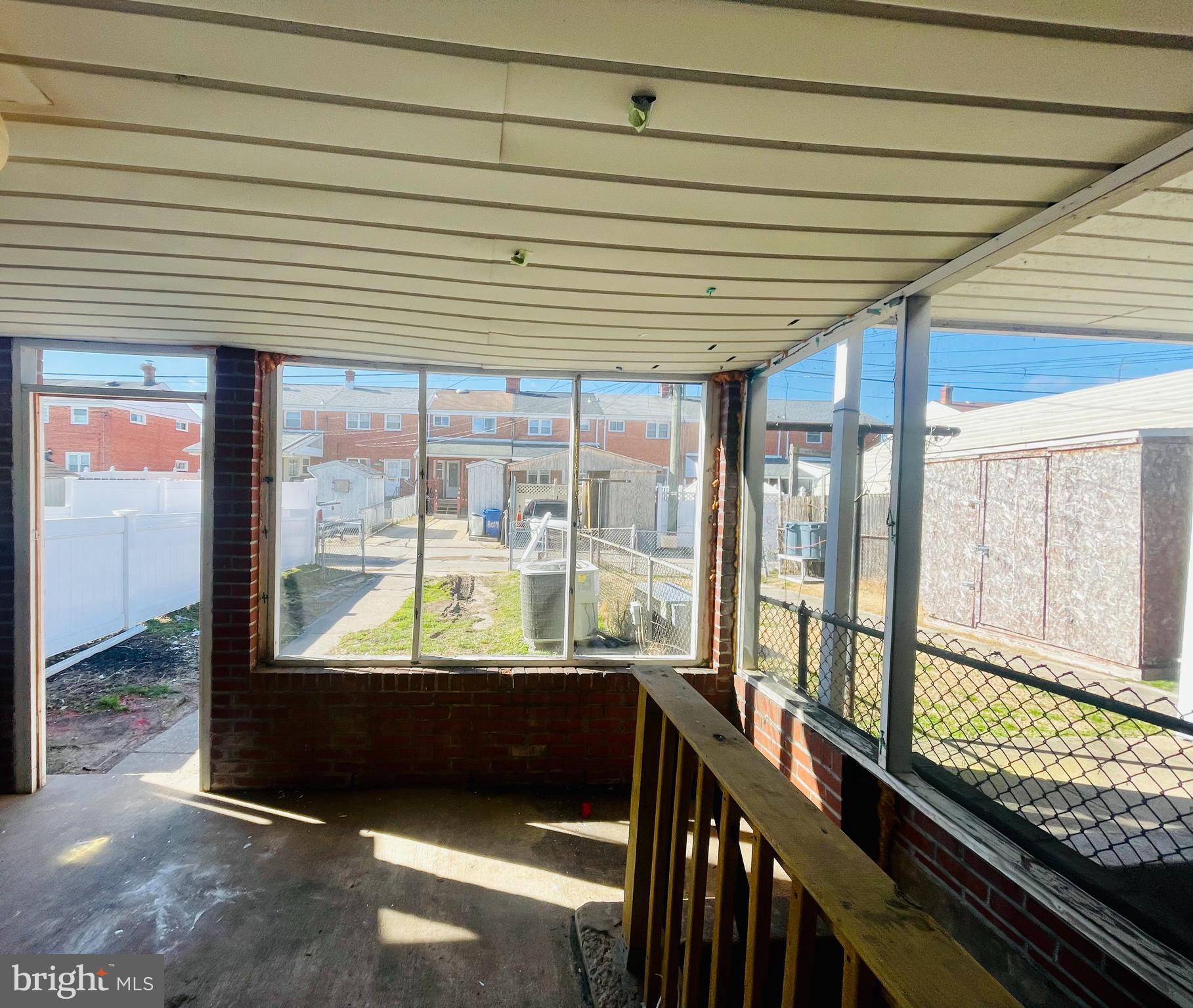 CHARLESMONT - Residential