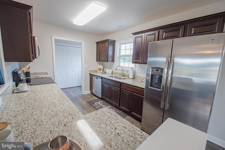 ARCADIA VILLAGE - Residential