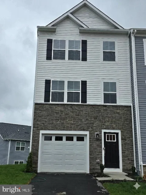 180 Sioux Loop Lot 67, Winchester, VA MLS: VAFV2043502