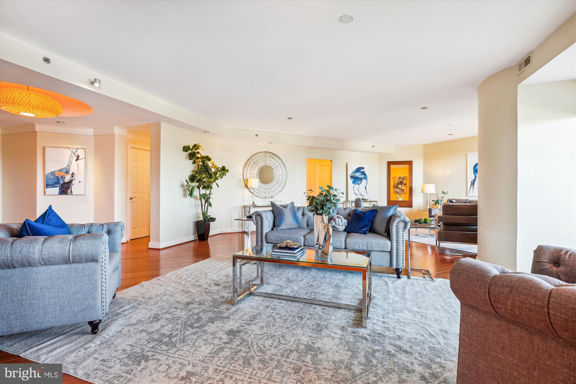 SOMERSET HOUSE CONDOS - Residential