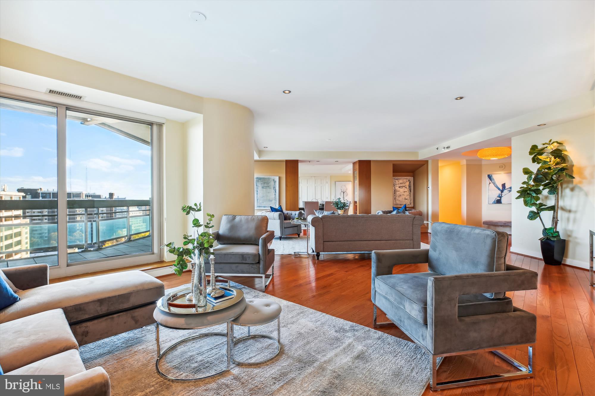 SOMERSET HOUSE CONDOS - Residential