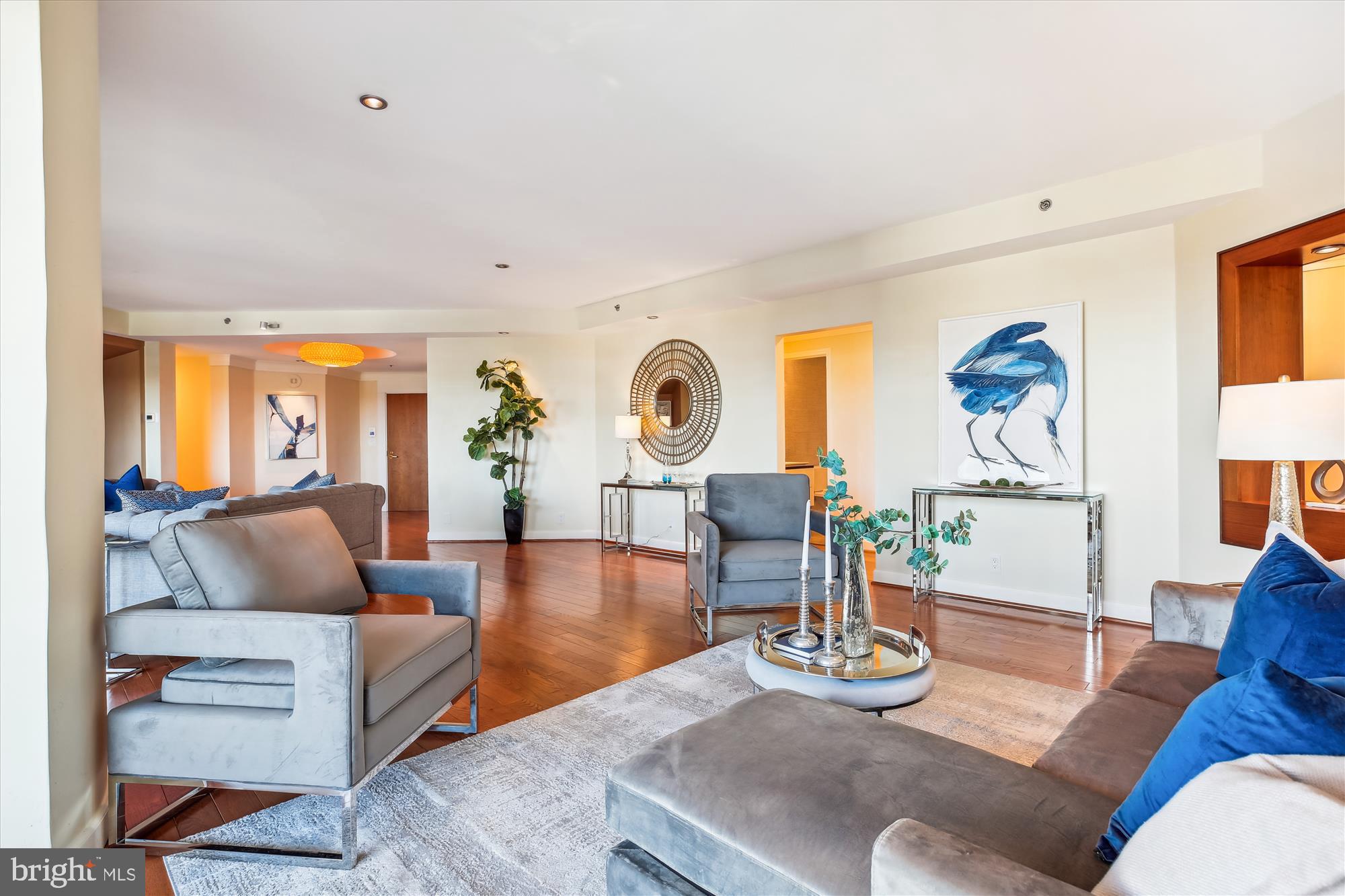 SOMERSET HOUSE CONDOS - Residential