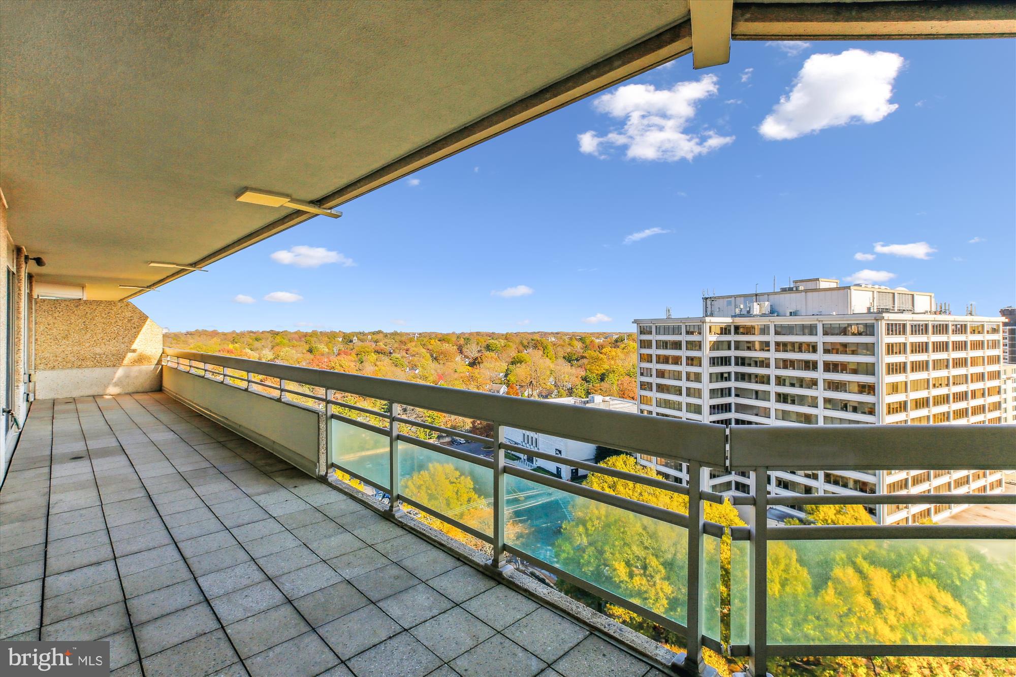 SOMERSET HOUSE CONDOS - Residential