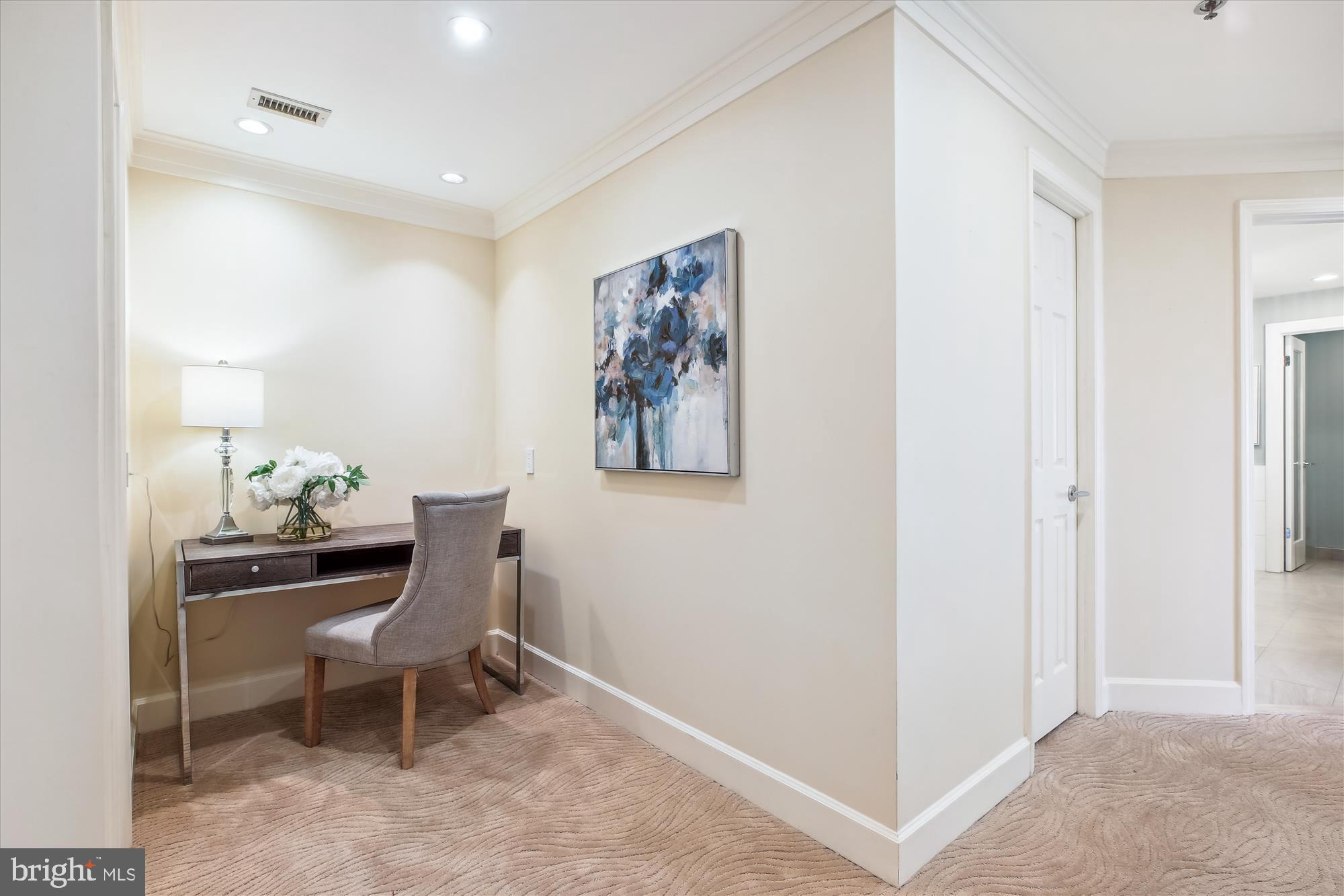 SOMERSET HOUSE CONDOS - Residential