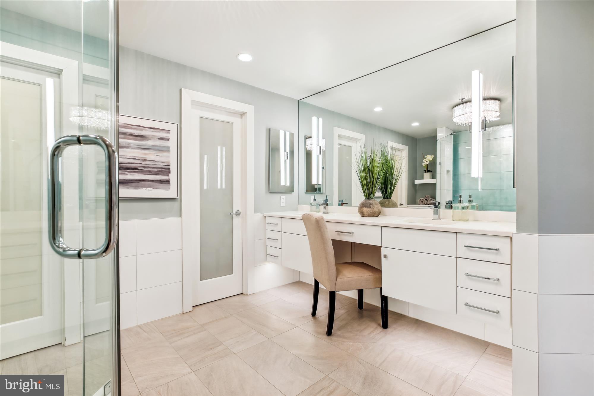 SOMERSET HOUSE CONDOS - Residential