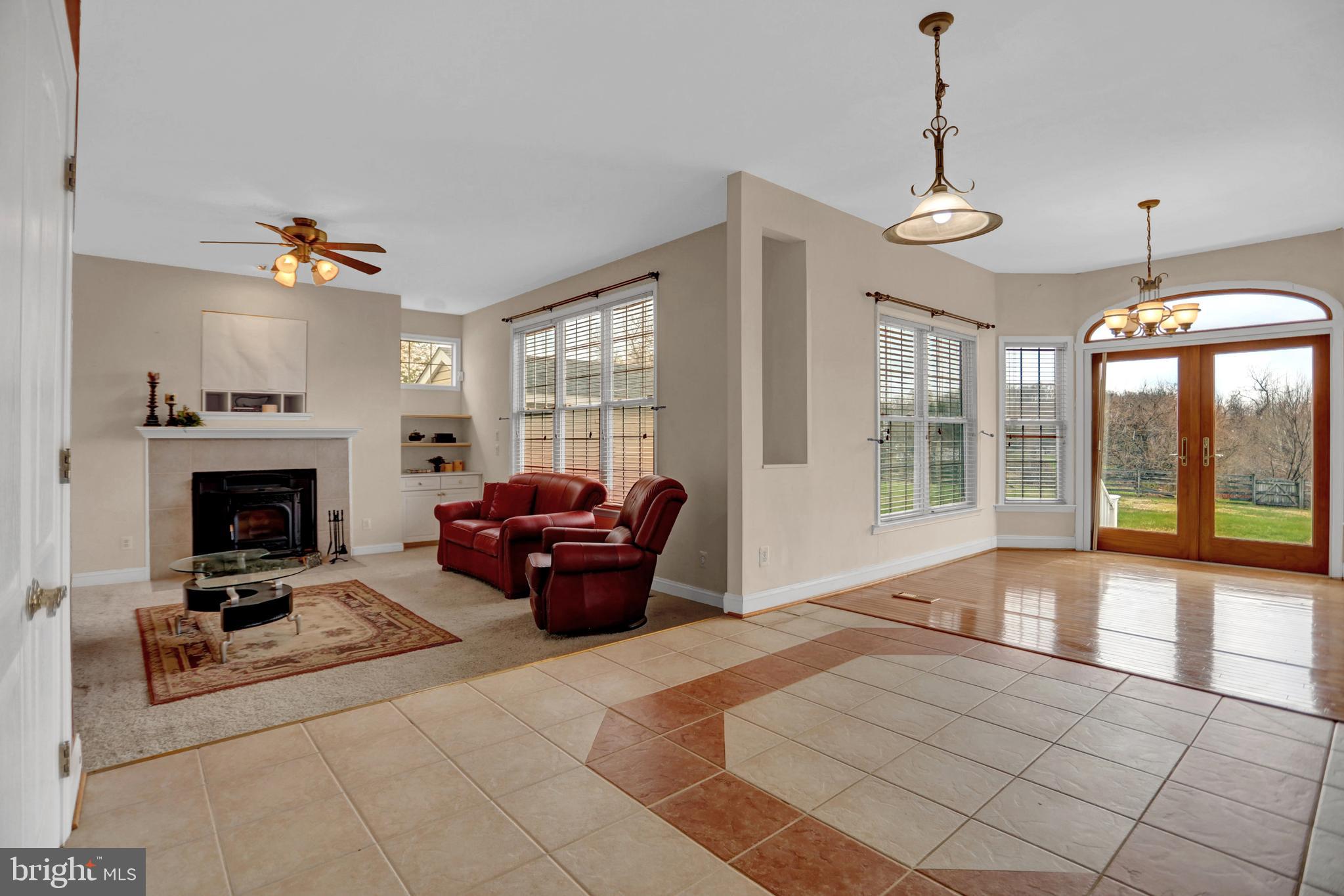 FIELDERS FARM - Residential