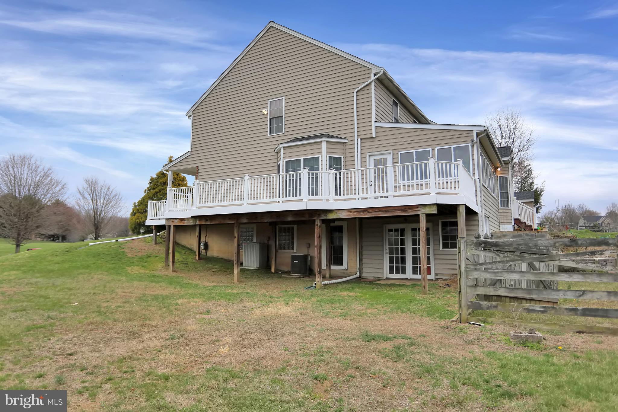 FIELDERS FARM - Residential