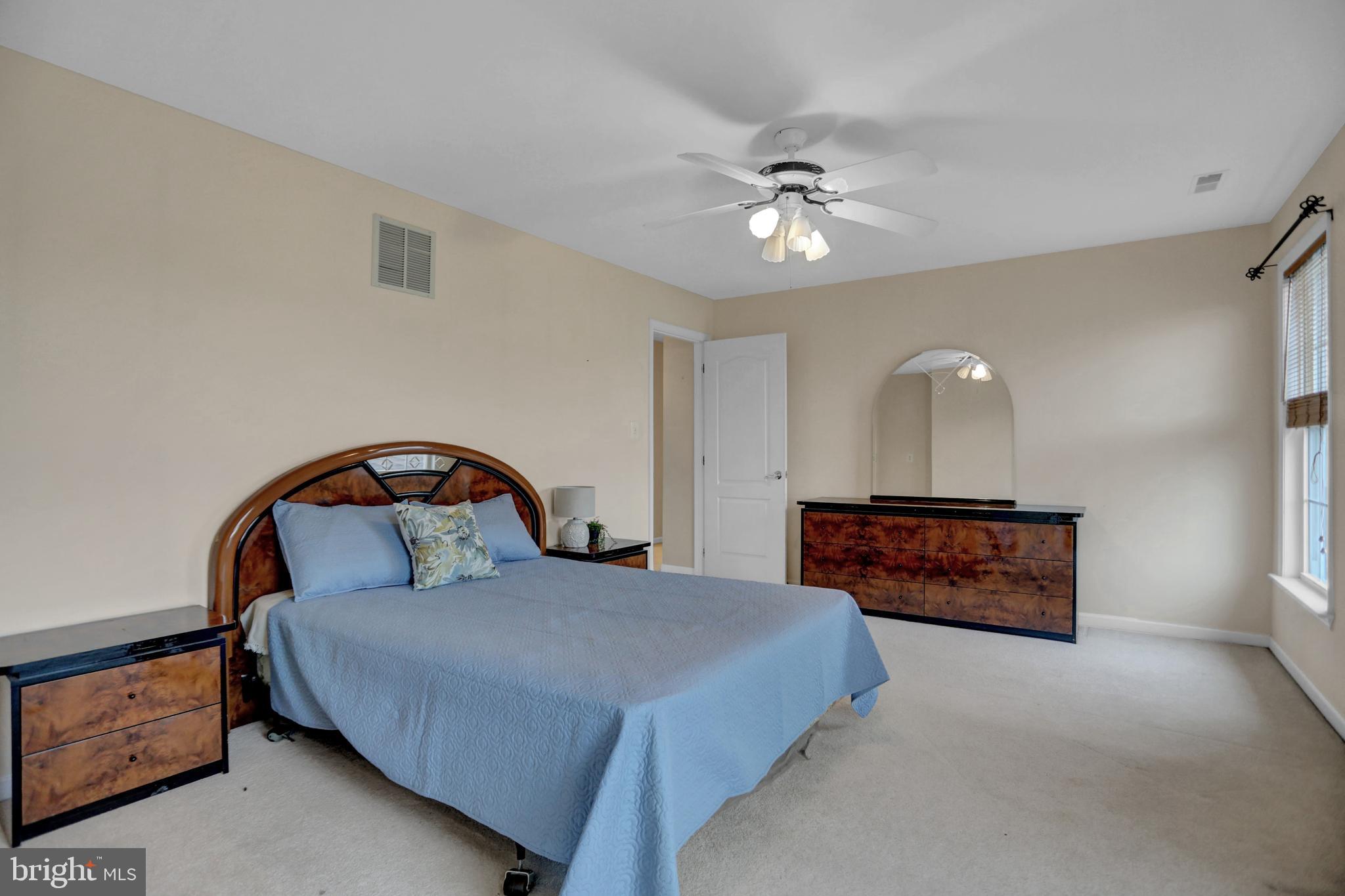 FIELDERS FARM - Residential