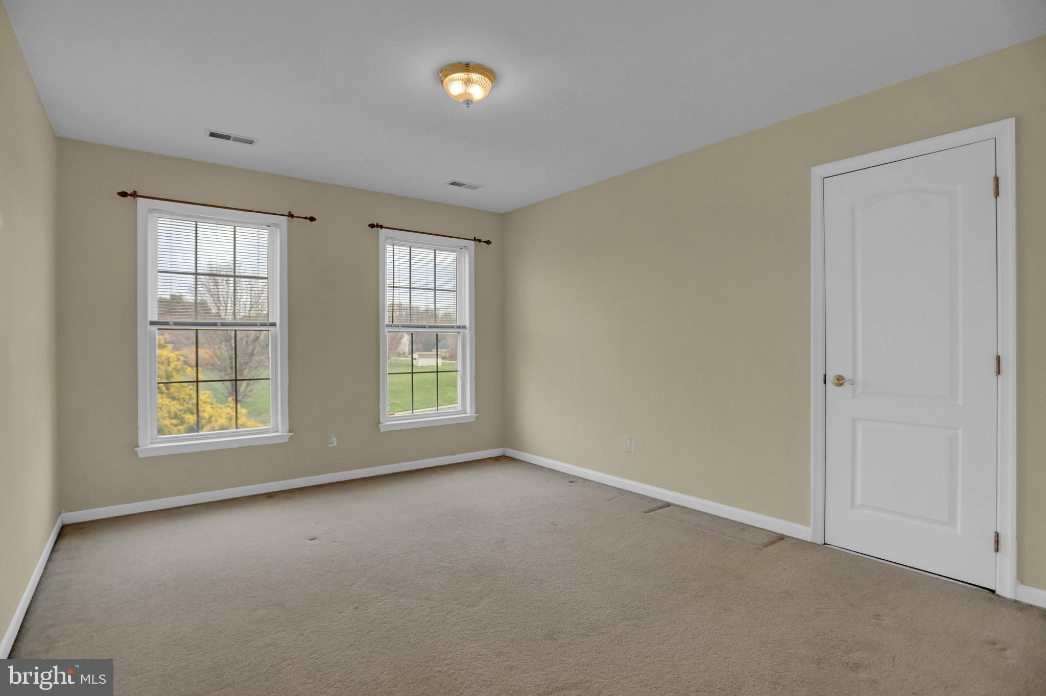 FIELDERS FARM - Residential