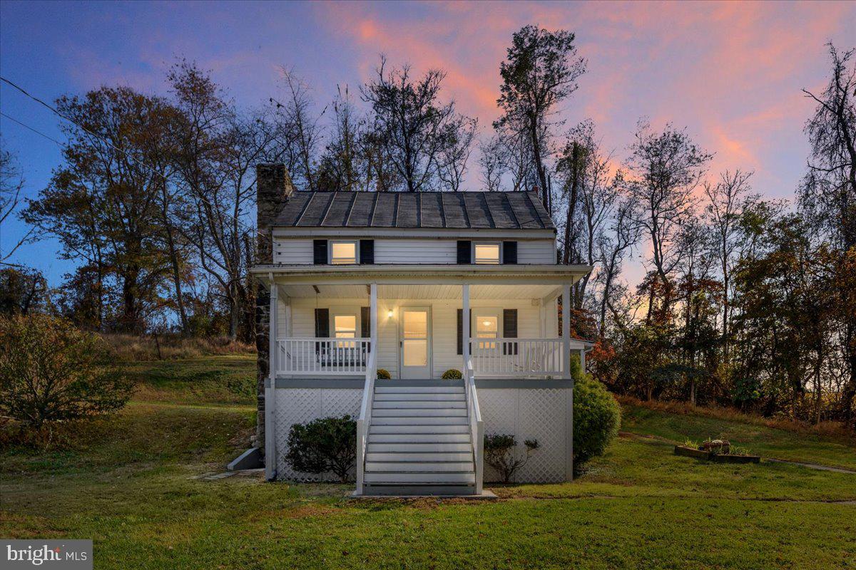 13886 CREST HILL ROAD