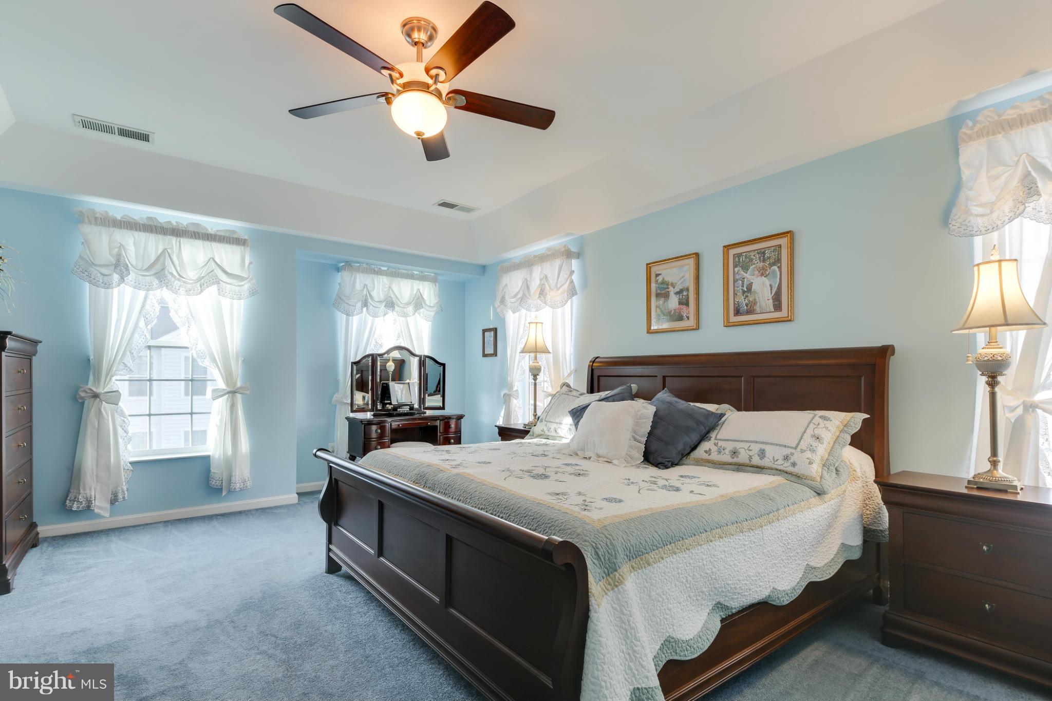 MAPLECREST - Residential