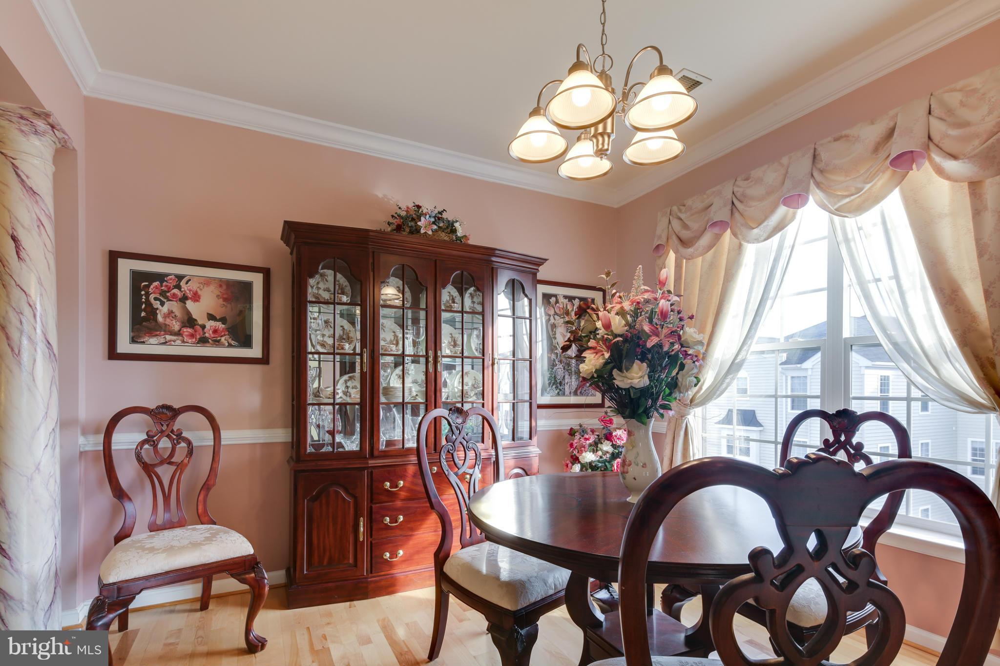 MAPLECREST - Residential