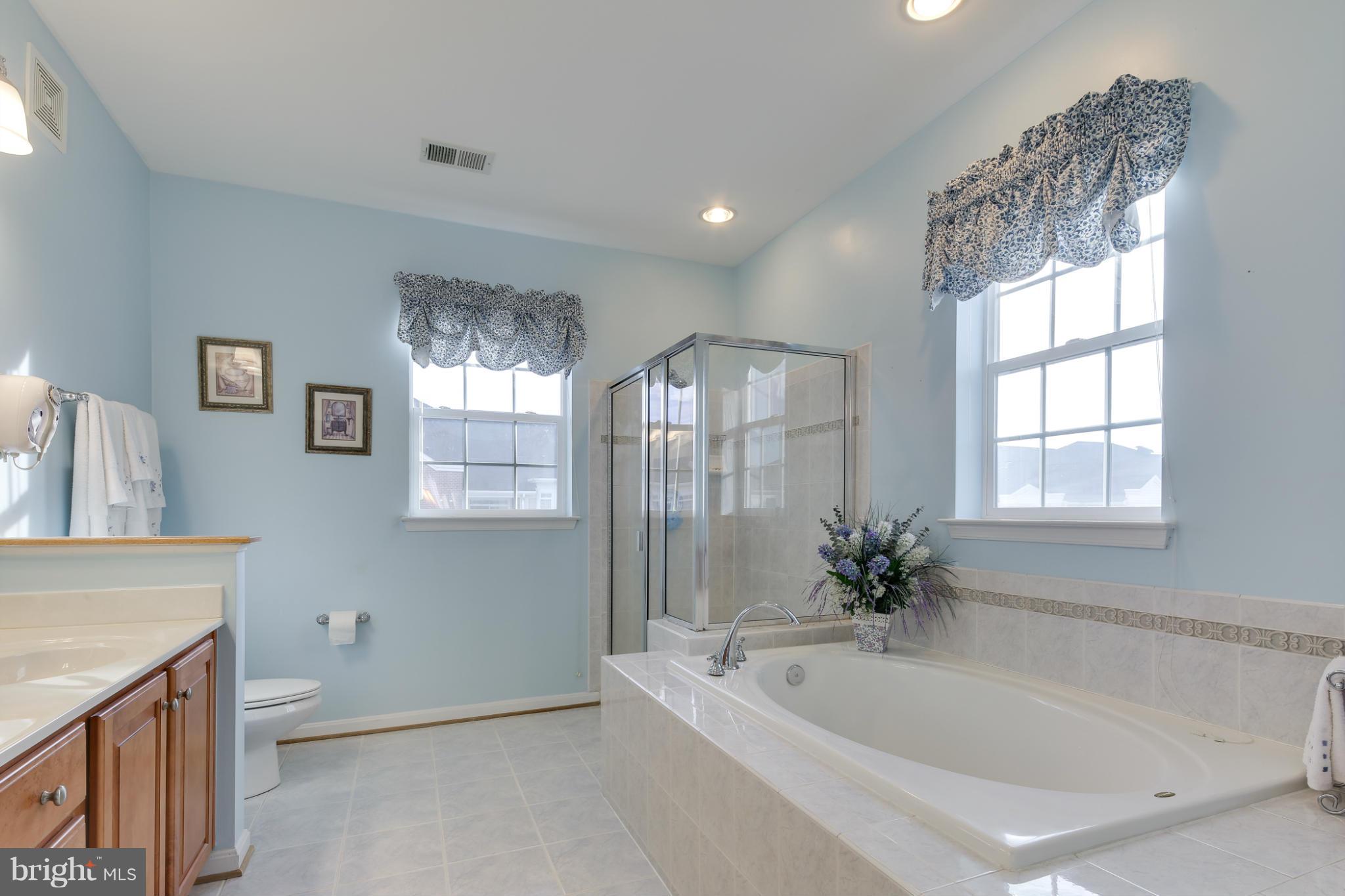 MAPLECREST - Residential