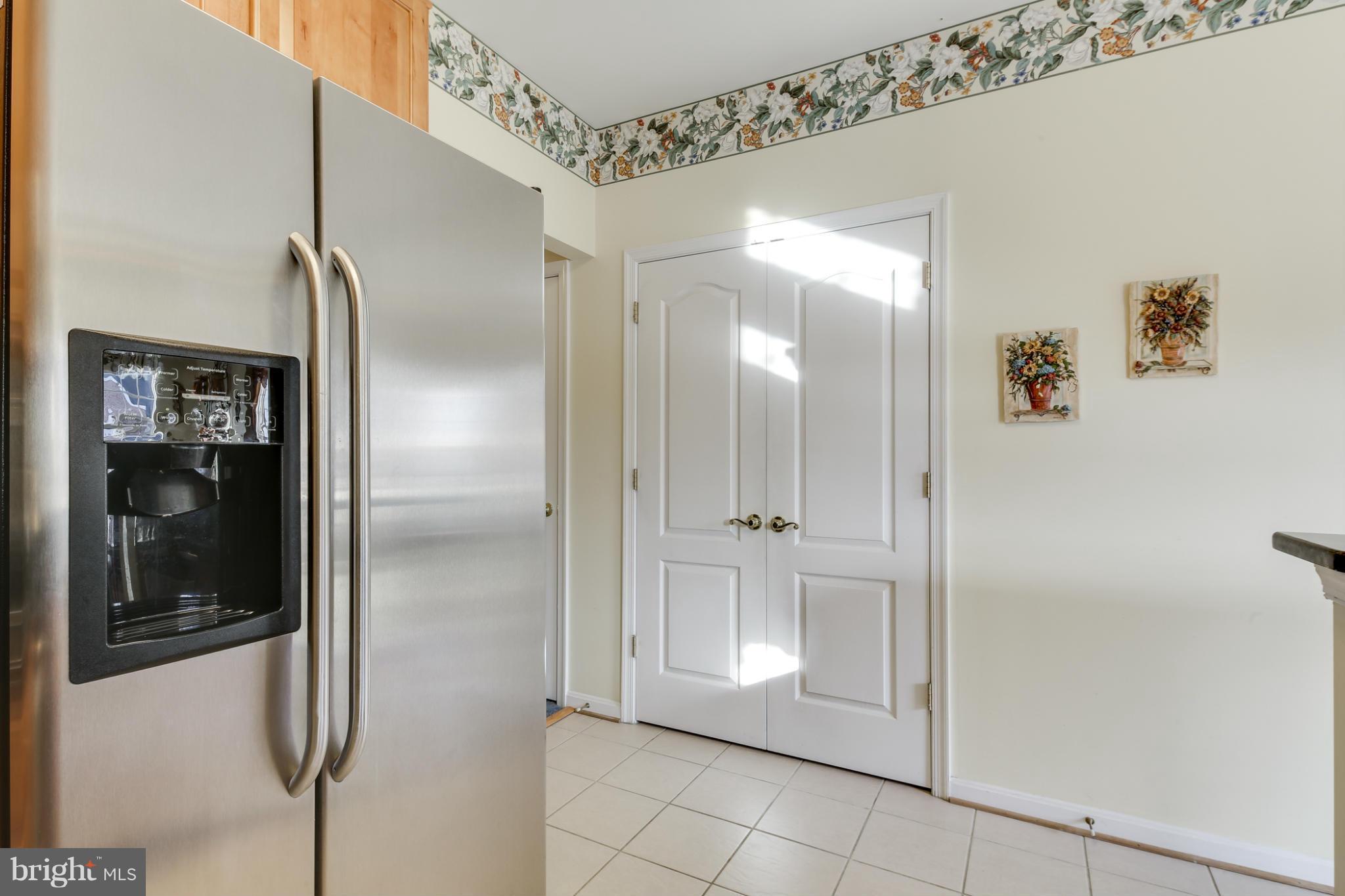 MAPLECREST - Residential