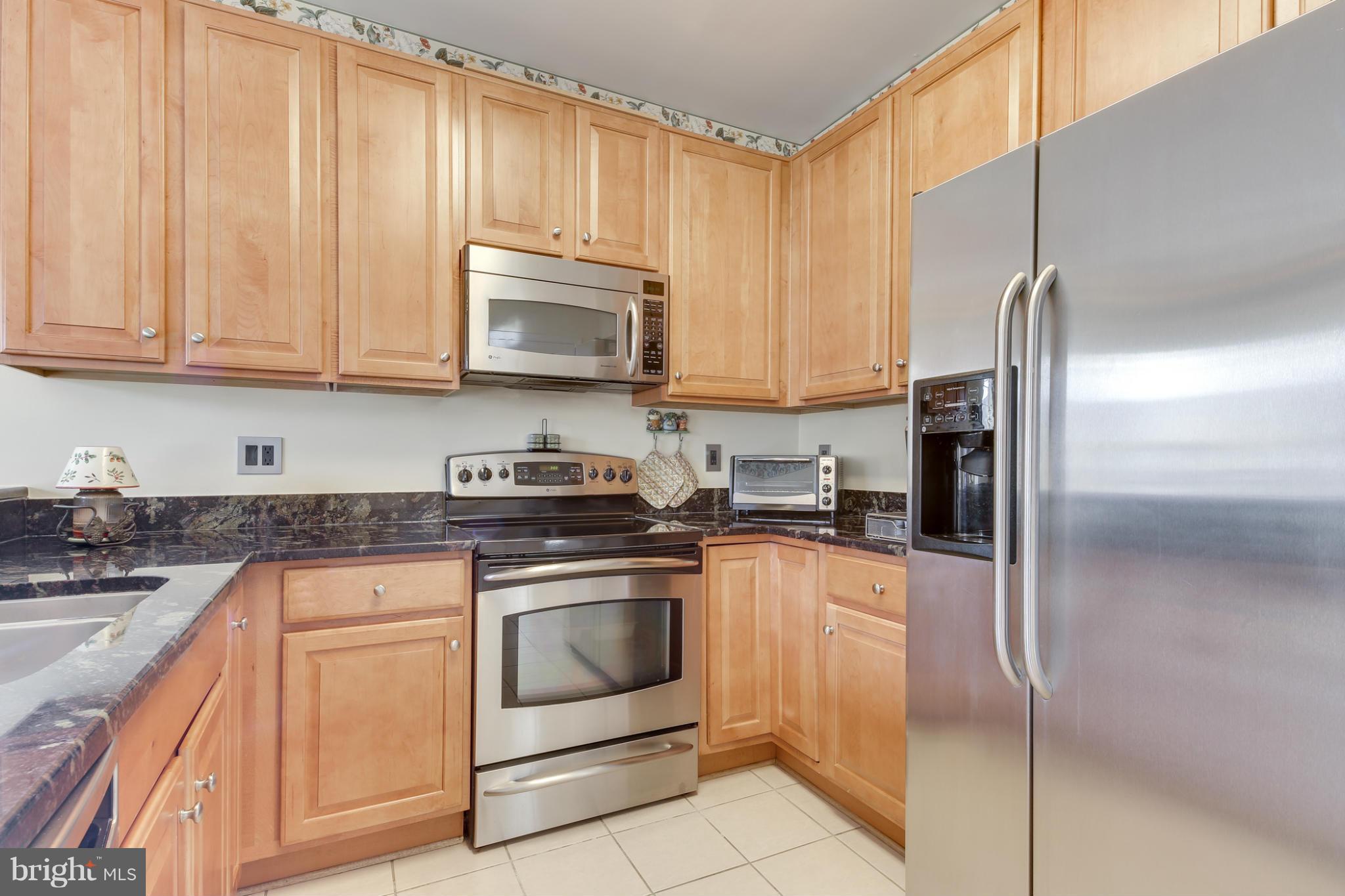 MAPLECREST - Residential