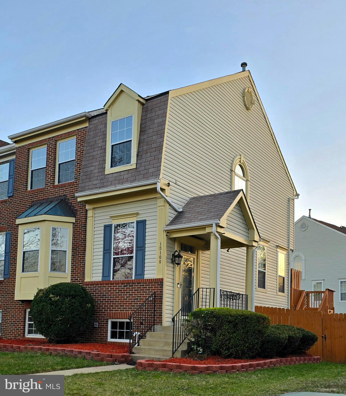 PERRYWOOD - Residential Lease