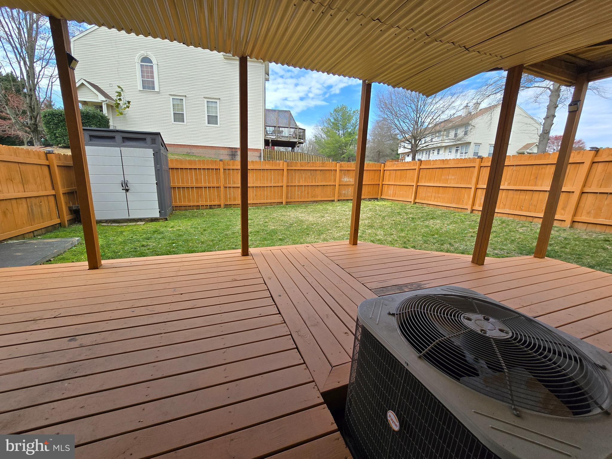 PERRYWOOD - Residential Lease