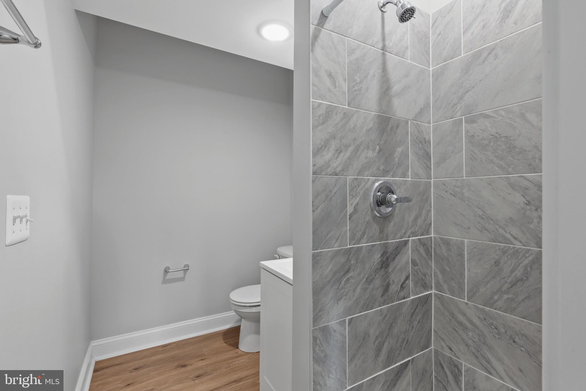 HIGHLANDTOWN - Residential Lease