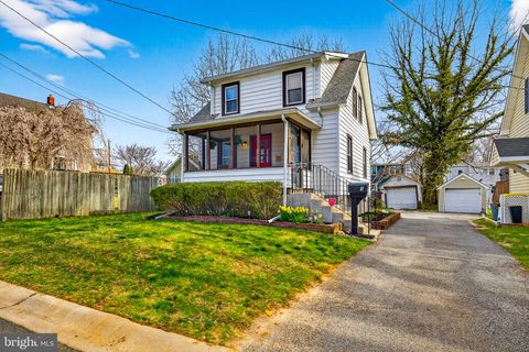 Homes For Sale - 9 Laurel Avenue<br/> New Castle County, WILMINGTON, DE 19809