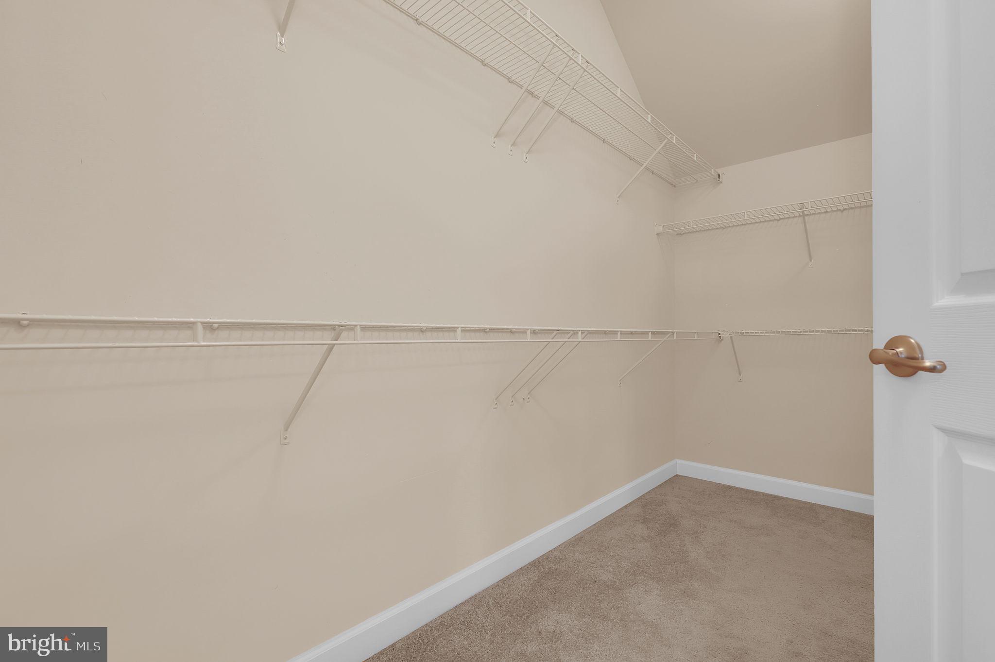 CLOVER RIDGE - Residential