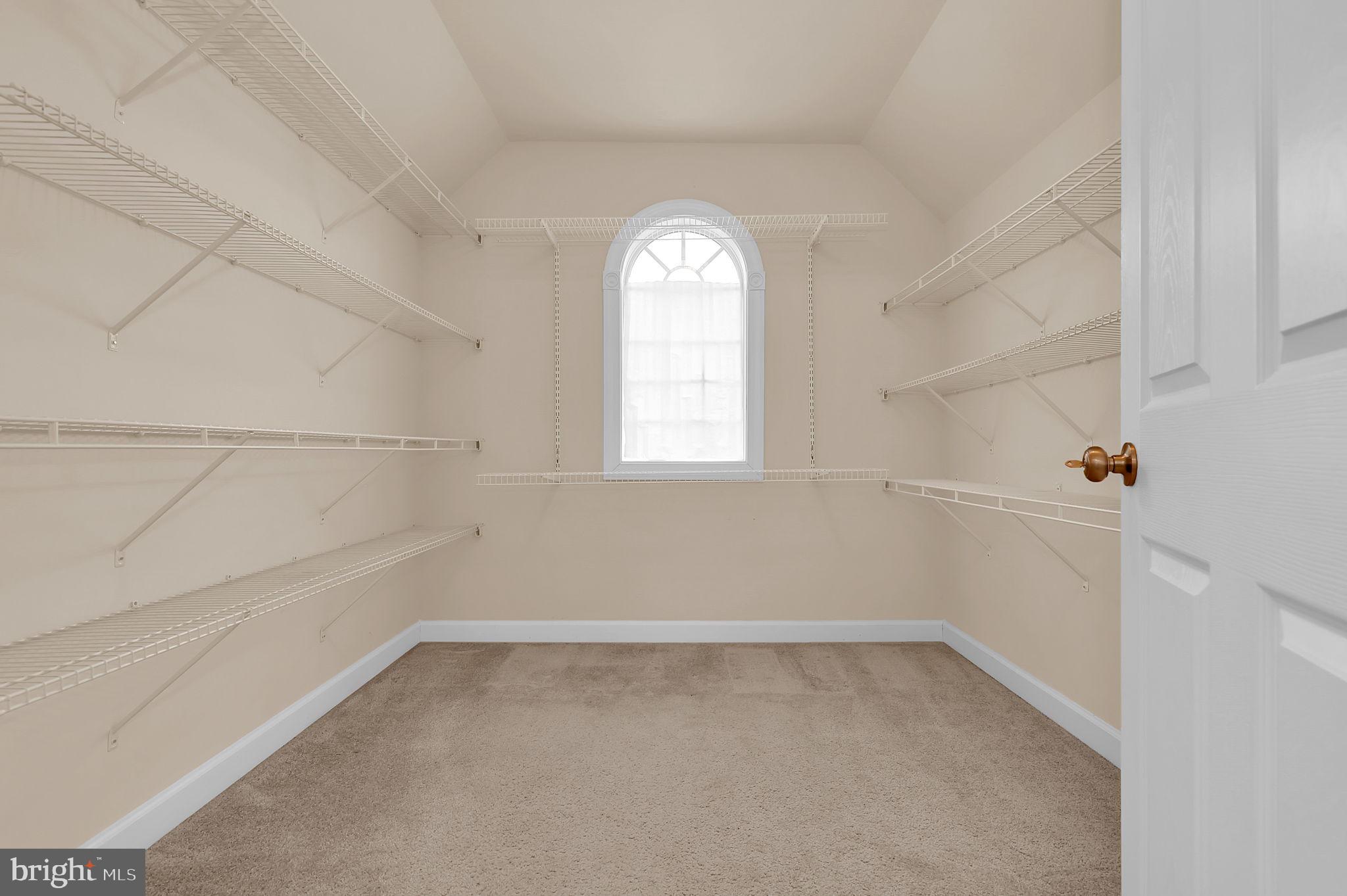 CLOVER RIDGE - Residential