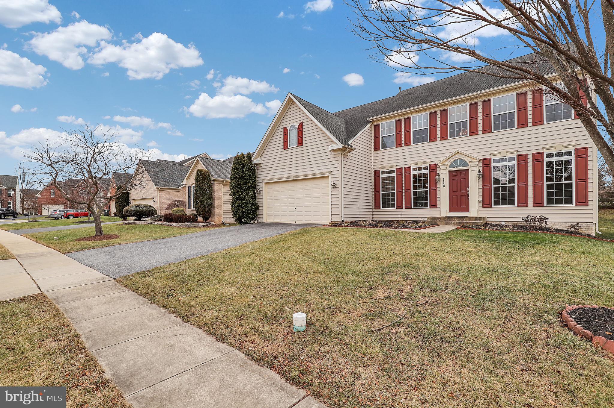 CLOVER RIDGE - Residential