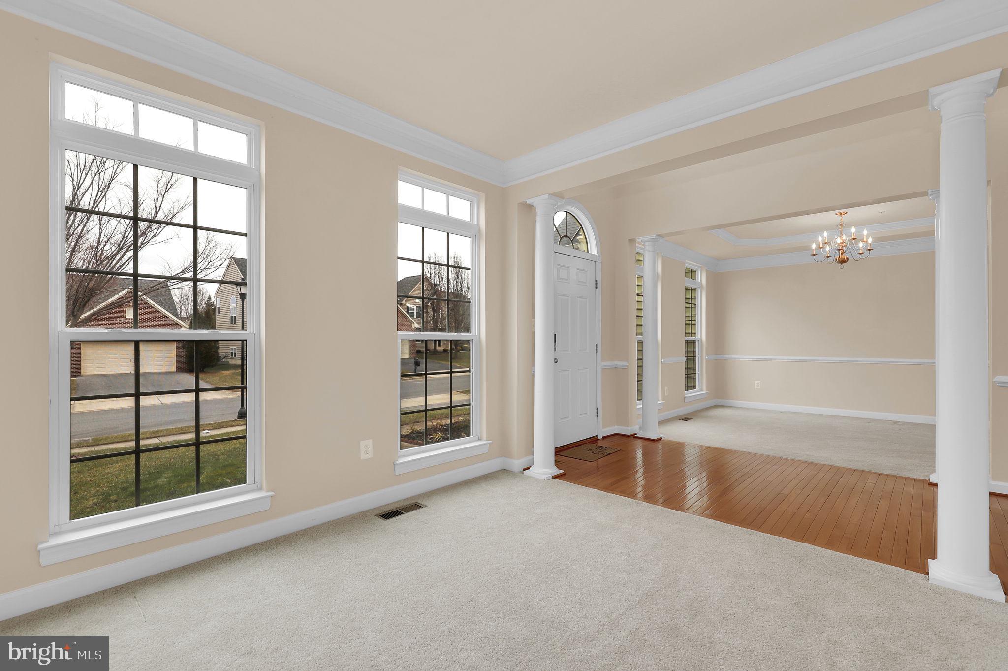 CLOVER RIDGE - Residential