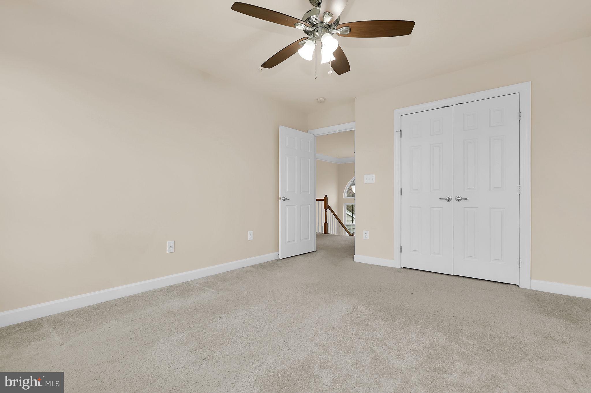 CLOVER RIDGE - Residential