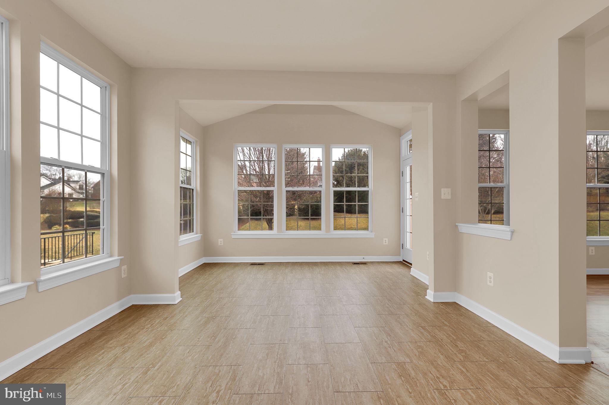 CLOVER RIDGE - Residential