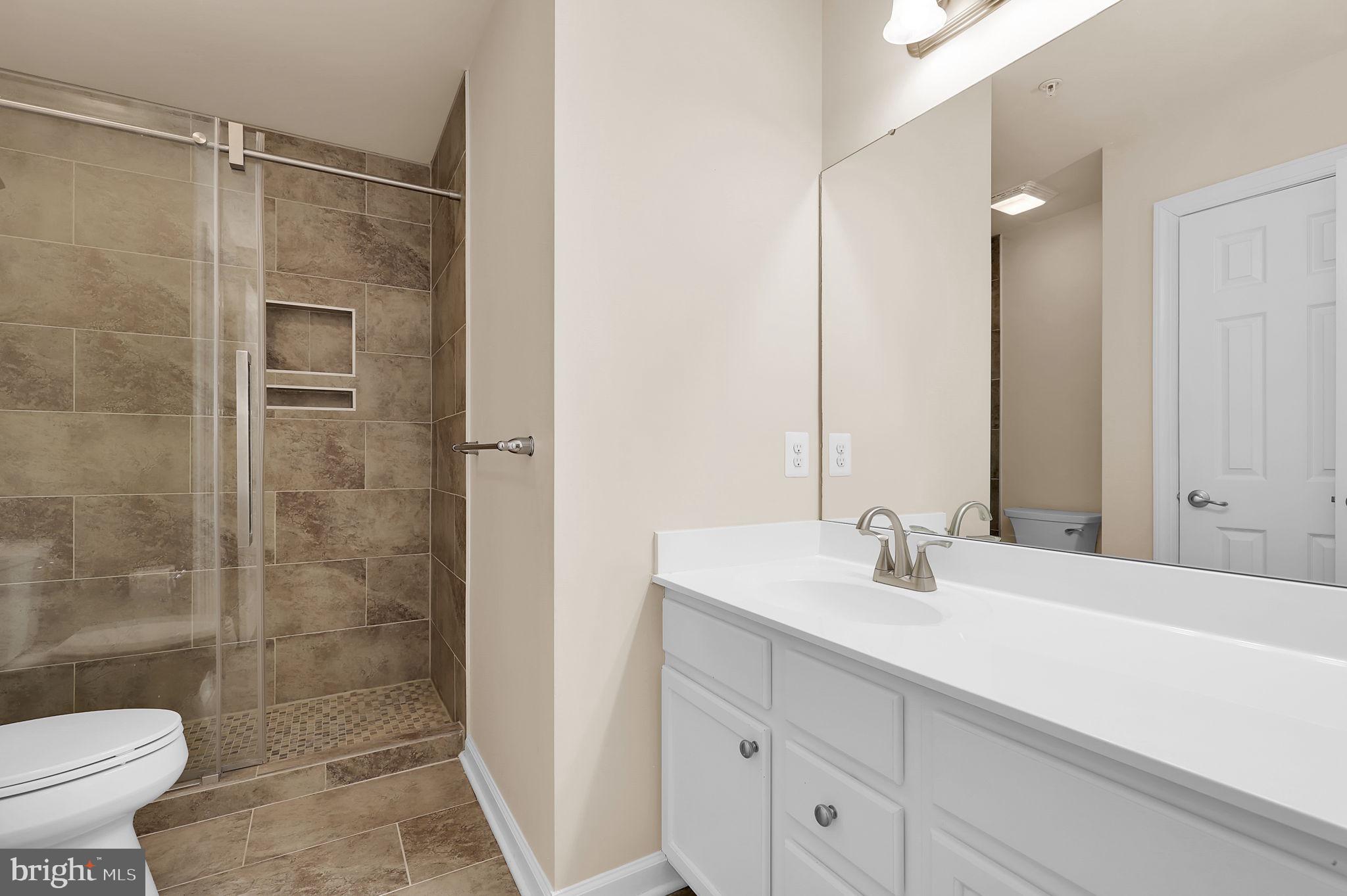 CLOVER RIDGE - Residential