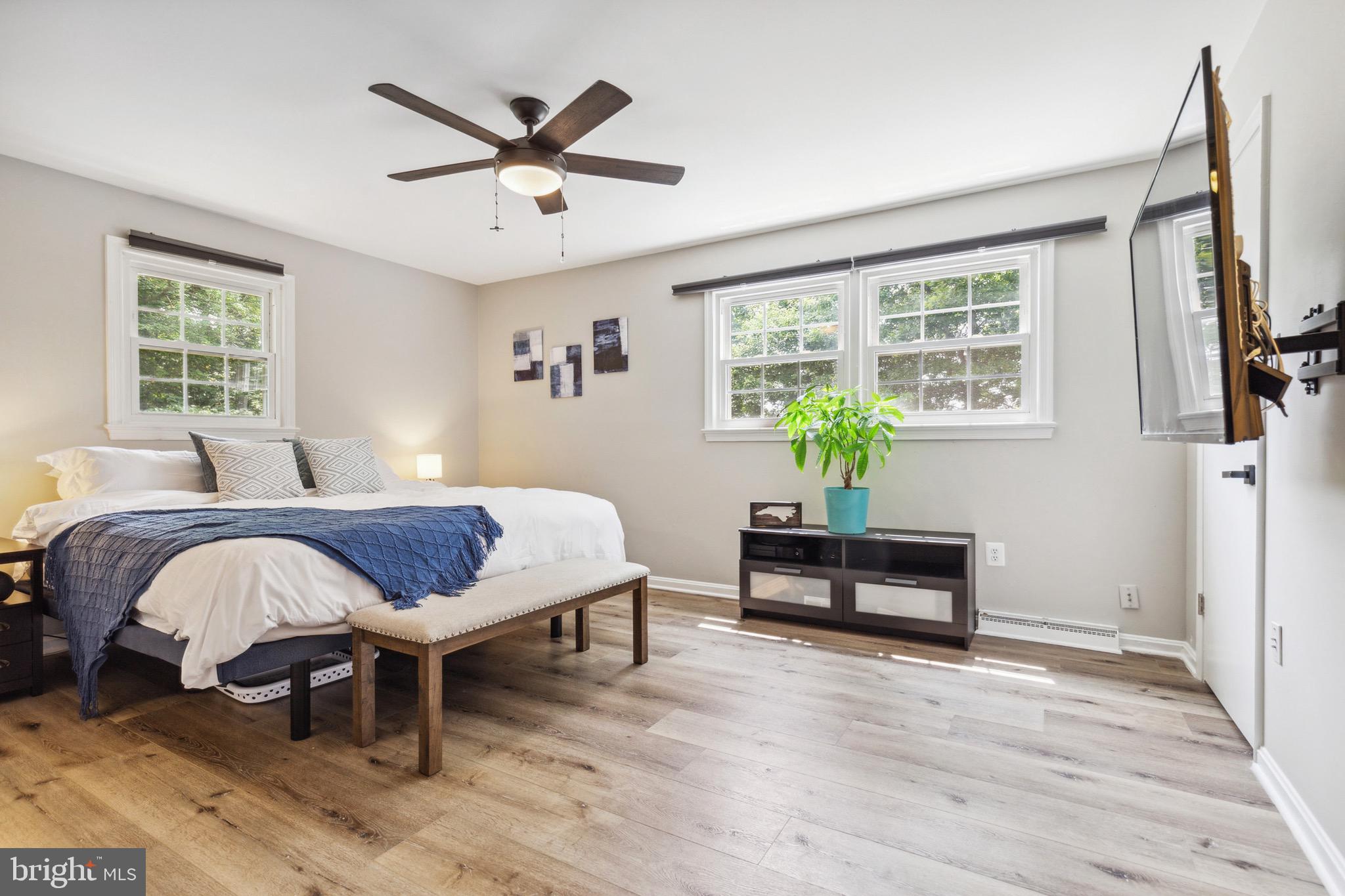 NORTH POTOMAC VISTA - Residential