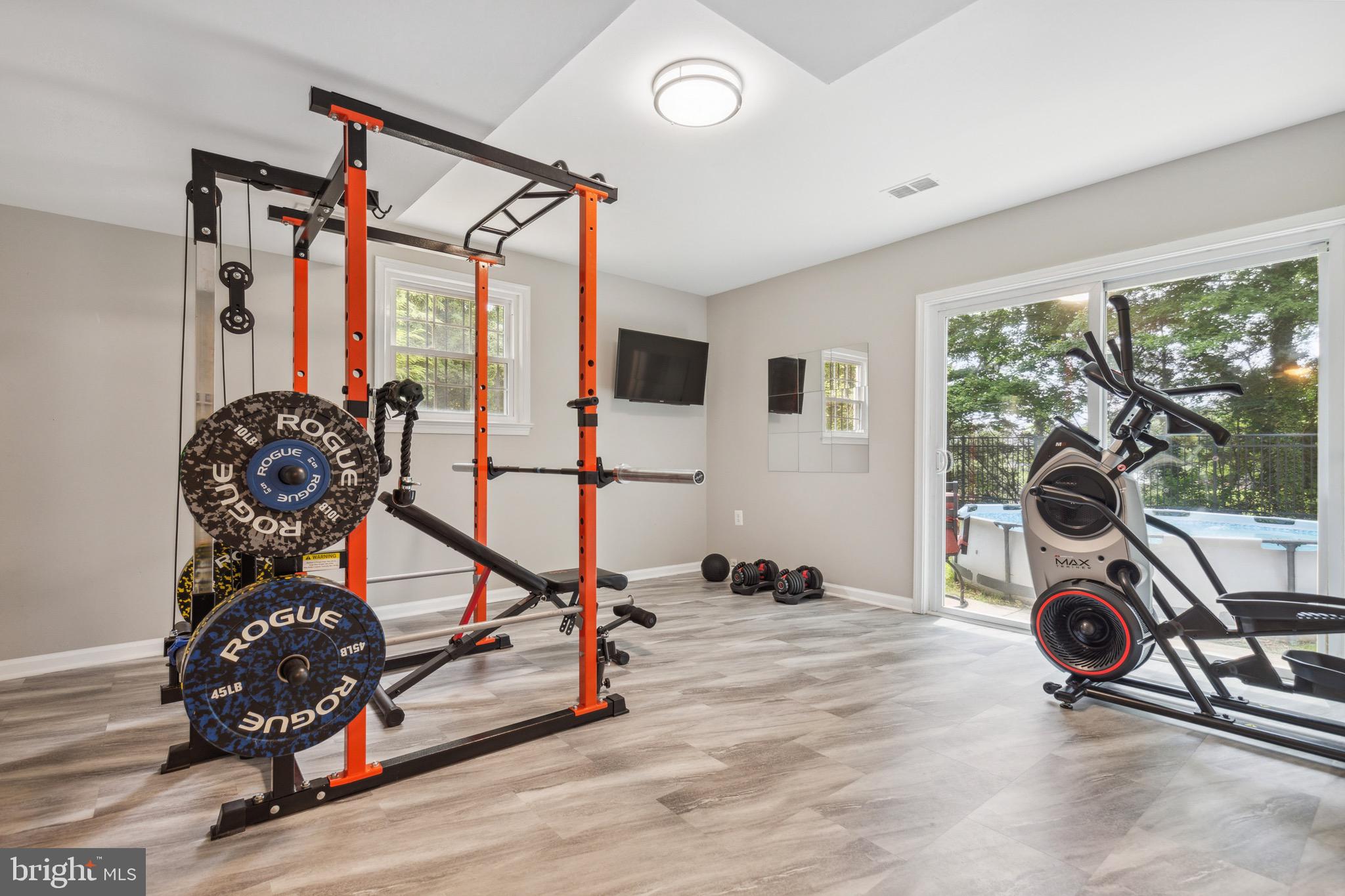 NORTH POTOMAC VISTA - Residential