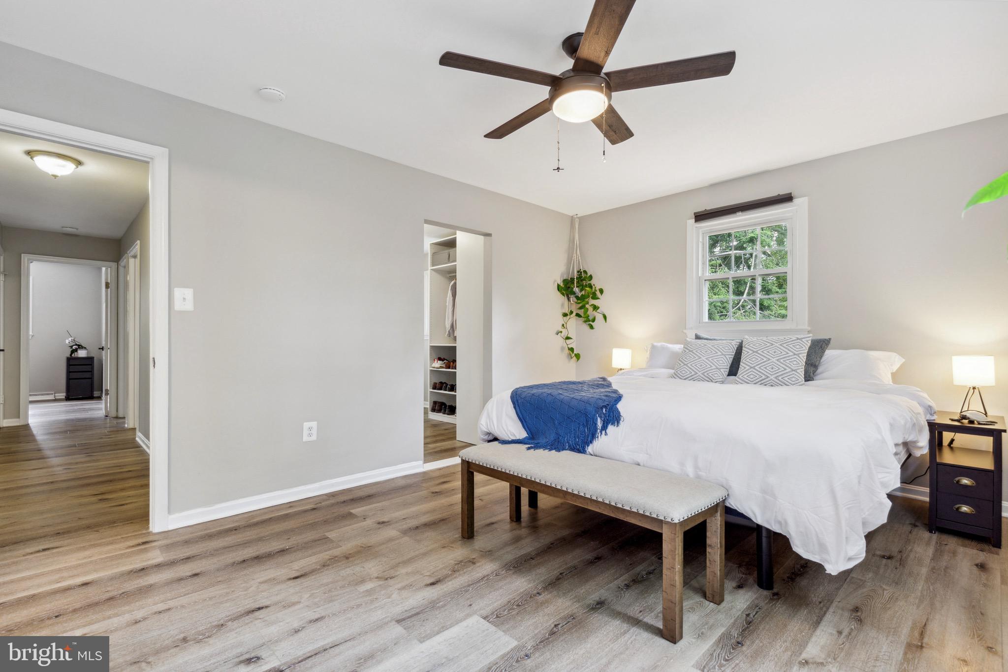 NORTH POTOMAC VISTA - Residential