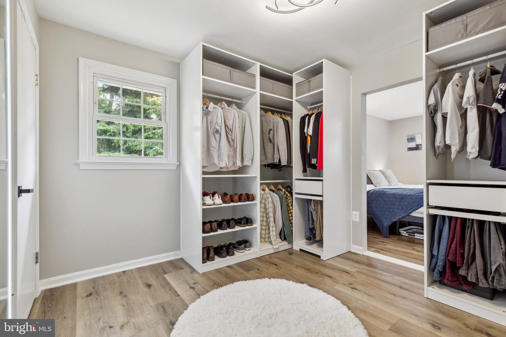 NORTH POTOMAC VISTA - Residential