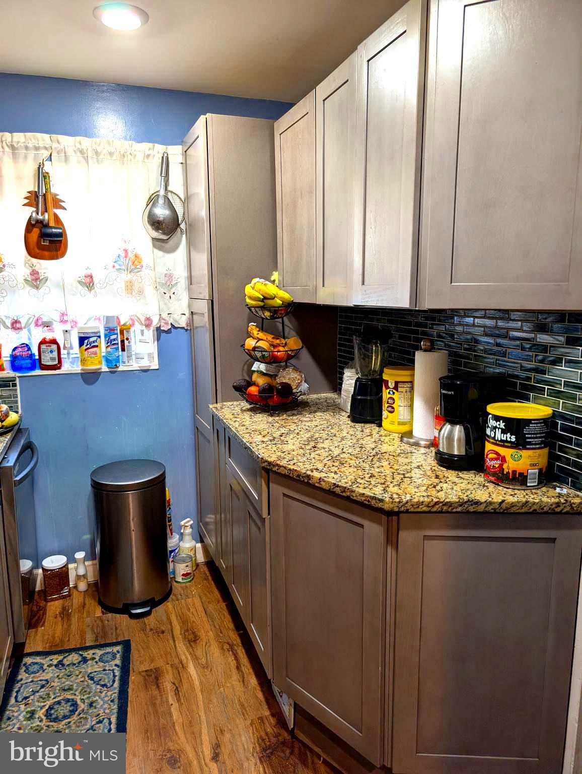 GLENMONT HILLS - Residential